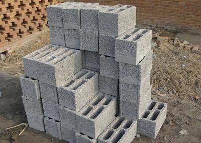 紅磚被禁，農村興起“泡沫磚”建房，它能真正取代傳統建材嗎？